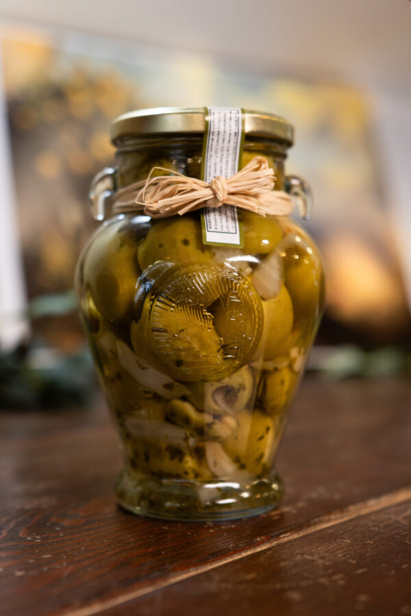 Delizia Pitted Queen Olives "La Abuela Recipe"